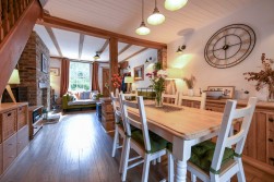 Munday Bois Cottages, Greenhill Lane, Egerton