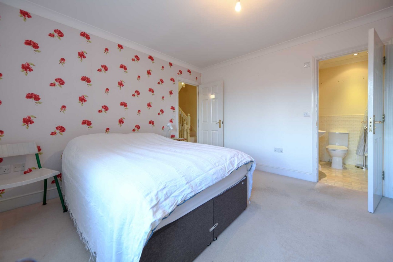 Lenham Road, Headcorn