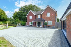 Poppyfields, Charing