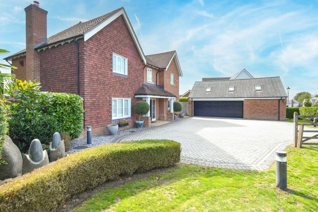 Poppyfields, Charing