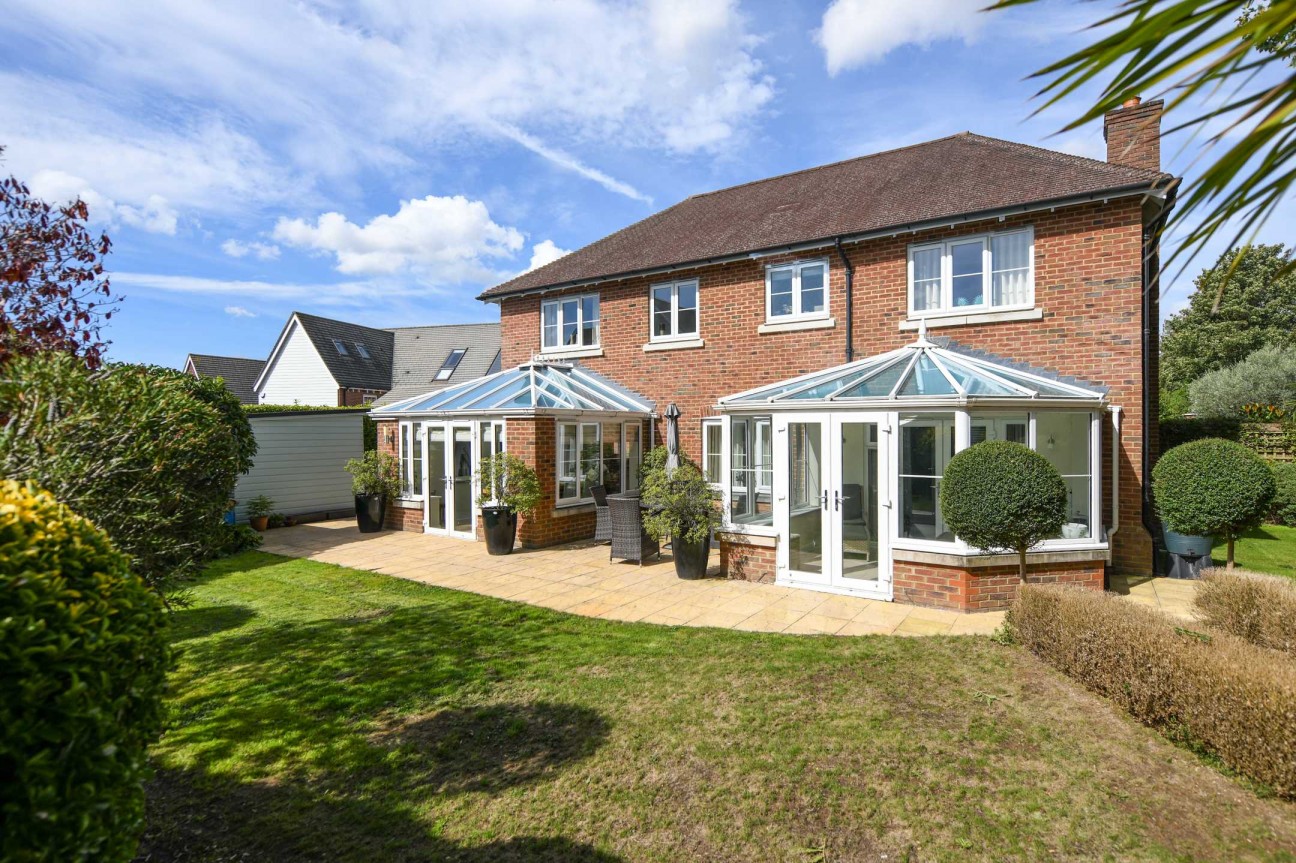 Poppyfields, Charing