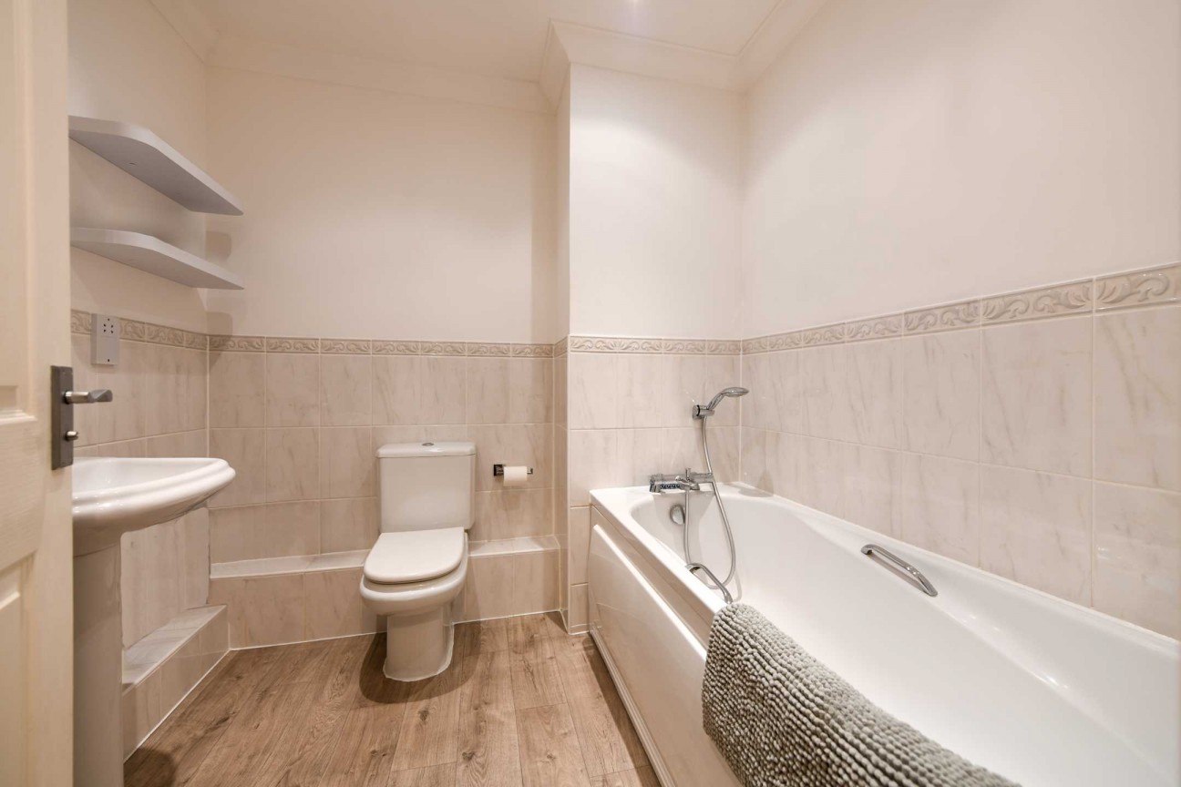 Brenchley Mews, Charing