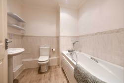 Brenchley Mews, Charing