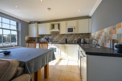 Brenchley Mews, Charing