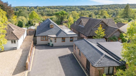 Highfields, Shalmsford Road, Chilham