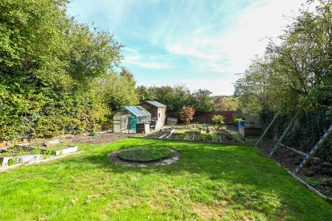 Highfields, Shalmsford Road, Chilham