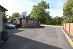 Highfields, Shalmsford Road, Chilham