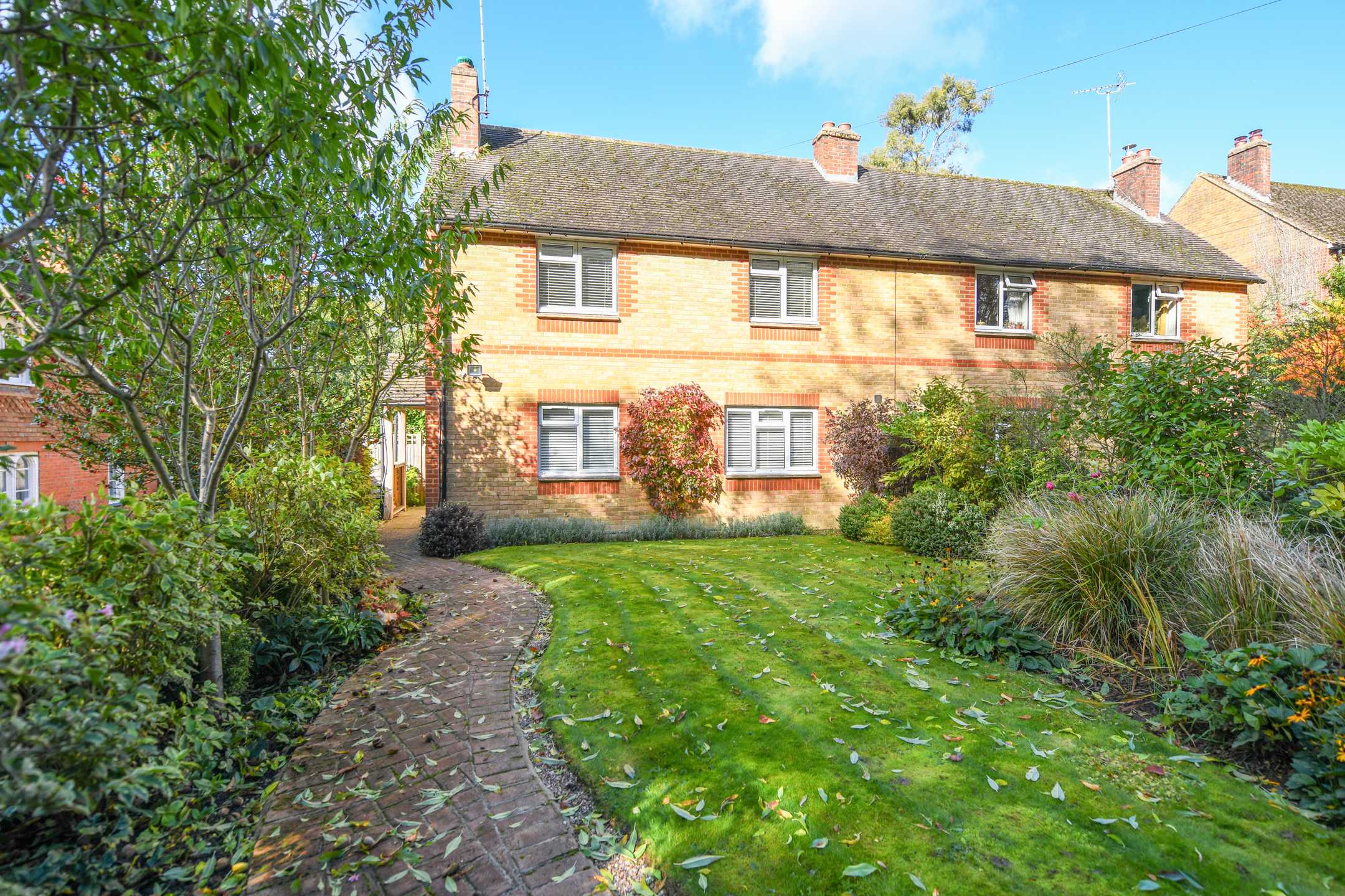 Station Road, Pluckley