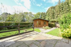 Station Road, Pluckley