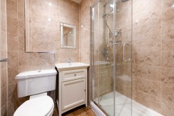 Station Road, Pluckley