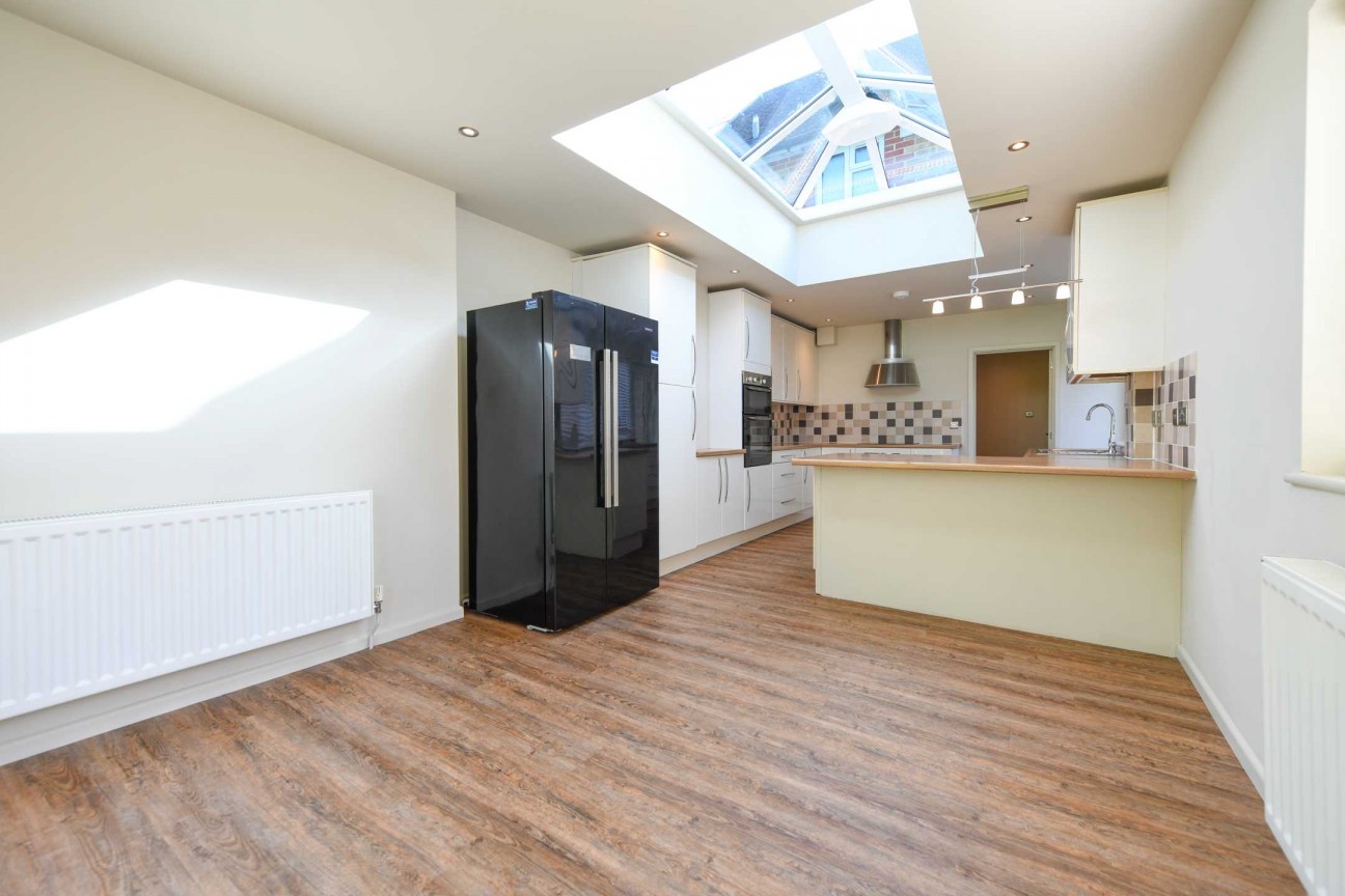 Station Road, Pluckley