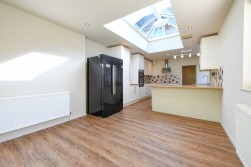 Station Road, Pluckley