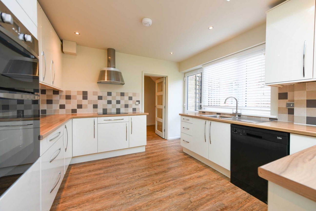 Station Road, Pluckley