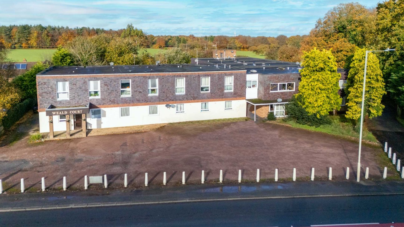 Weald Court, Charing Hill, Charing