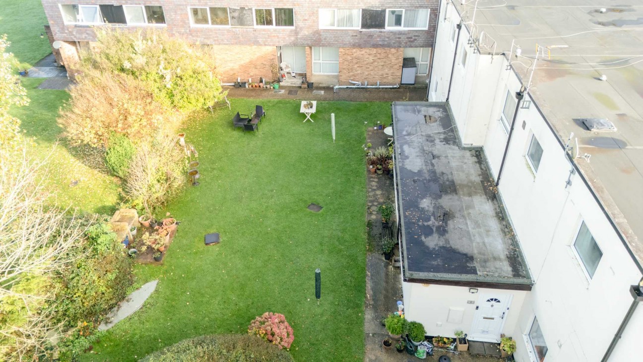 Weald Court, Charing Hill, Charing