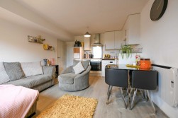 Weald Court, Charing Hill, Charing