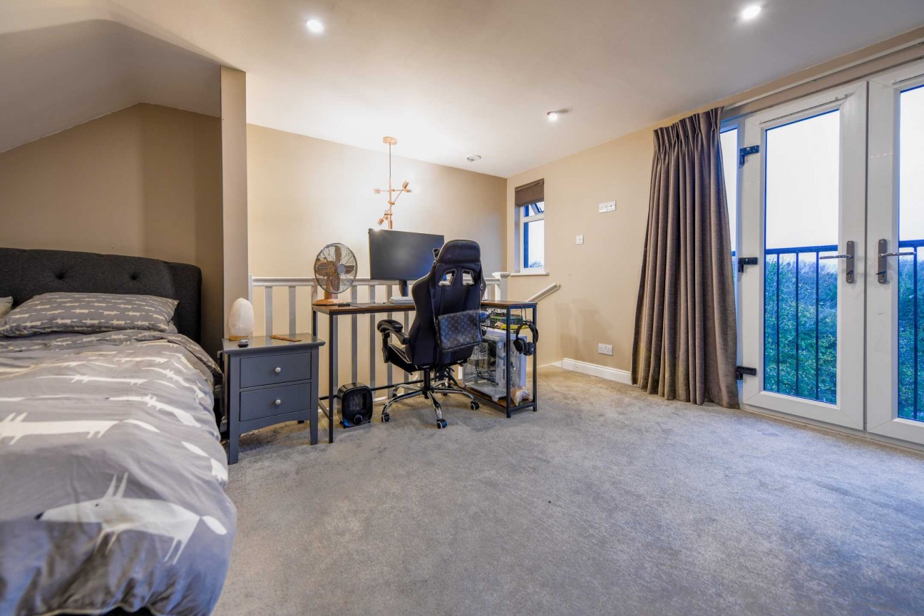 Silver Hill Road, Ashford