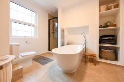 Silver Hill Road, Ashford