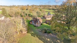 West Cottage, Lambden Road, Pluckley