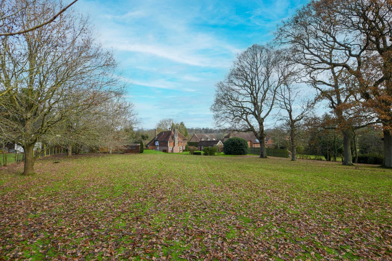 West Cottage, Lambden Road, Pluckley