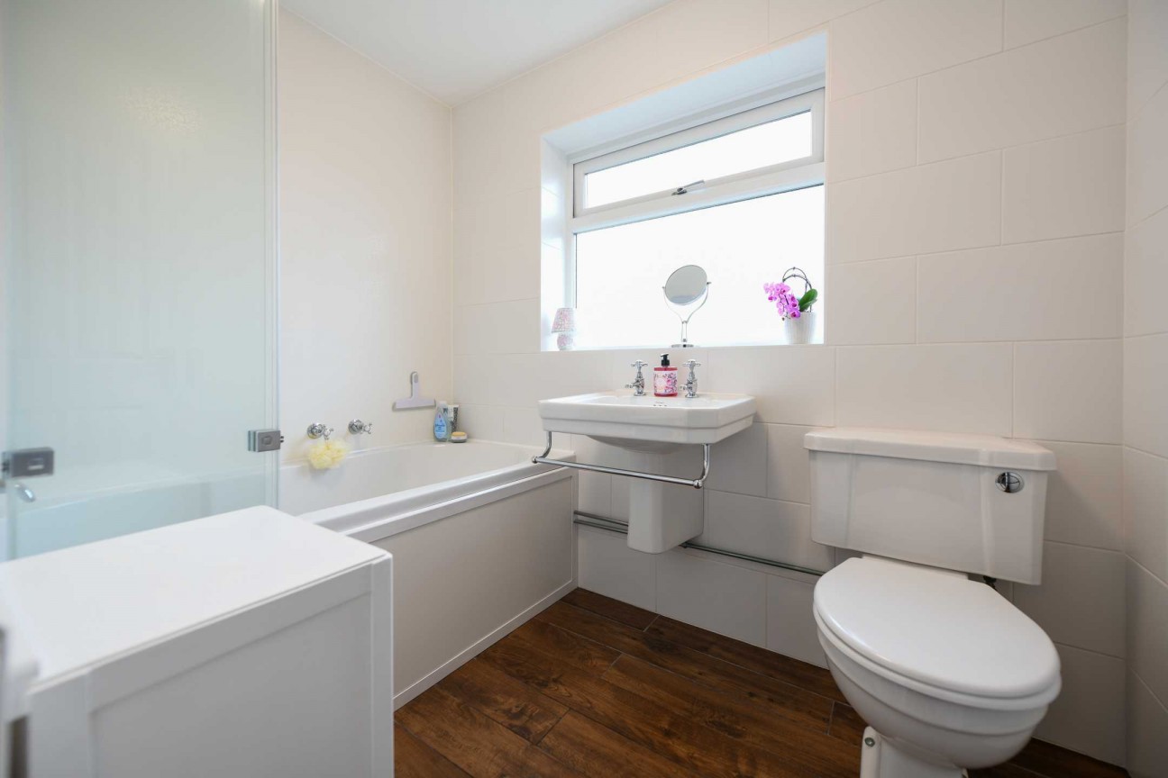 Cherry Tree Road, Charing Heath