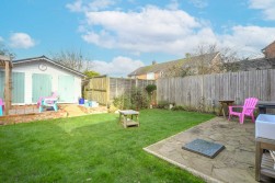 Cherry Tree Road, Charing Heath