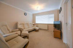 Cherry Tree Road, Charing Heath