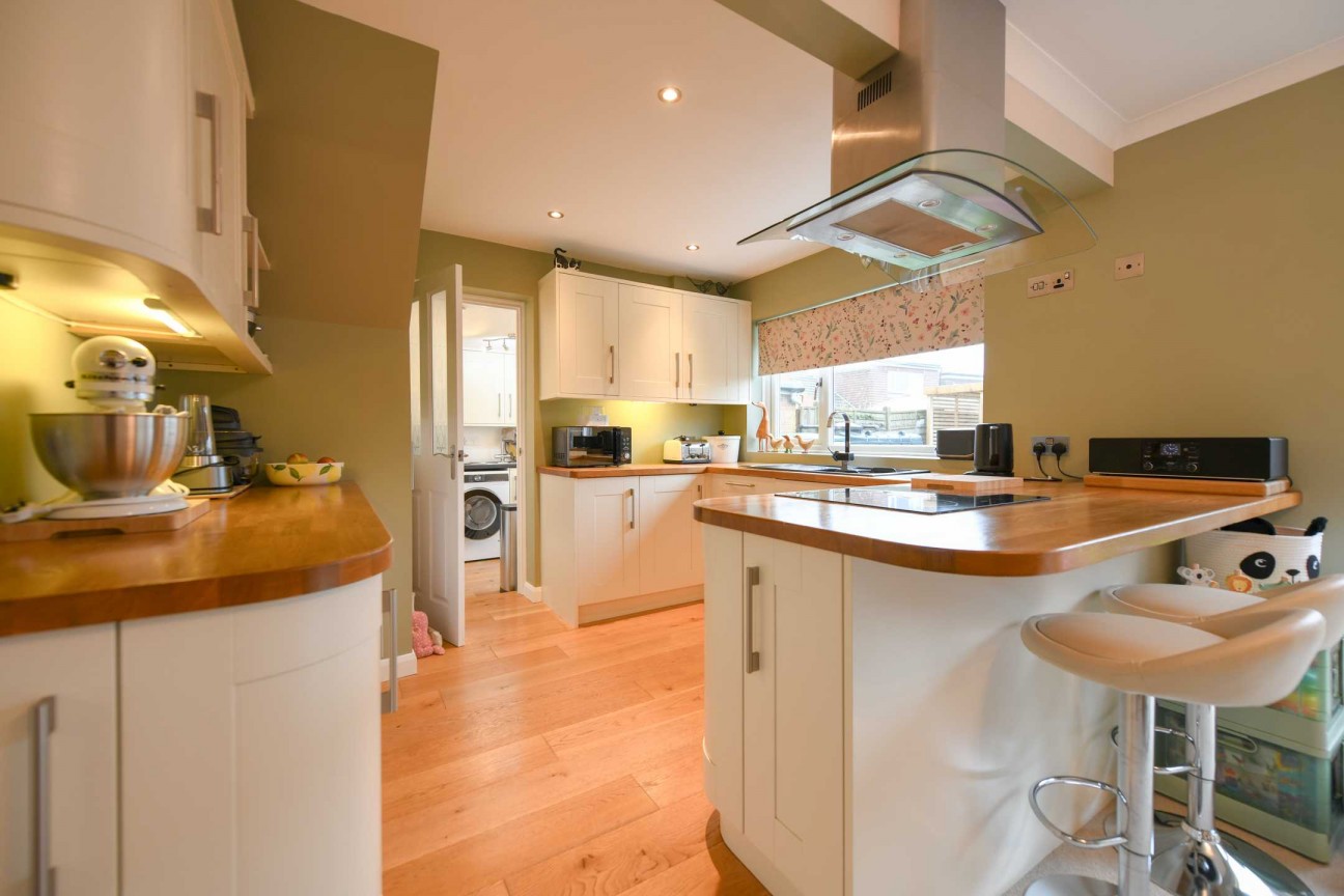 Cherry Tree Road, Charing Heath