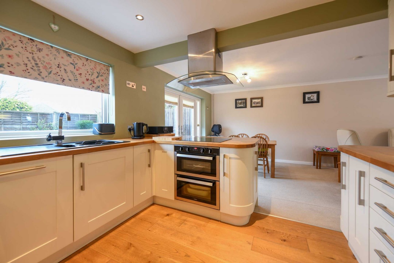 Cherry Tree Road, Charing Heath