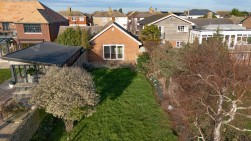 Christmas Lane, Rochester