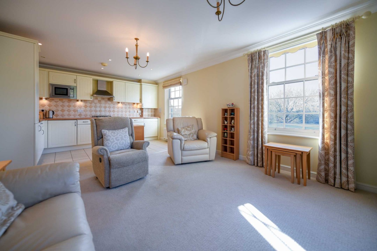 Brenchley Mews, School Road, Charing