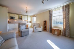 Brenchley Mews, School Road, Charing