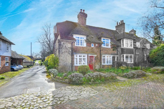 Church Square, Lenham