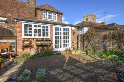Church Square, Lenham