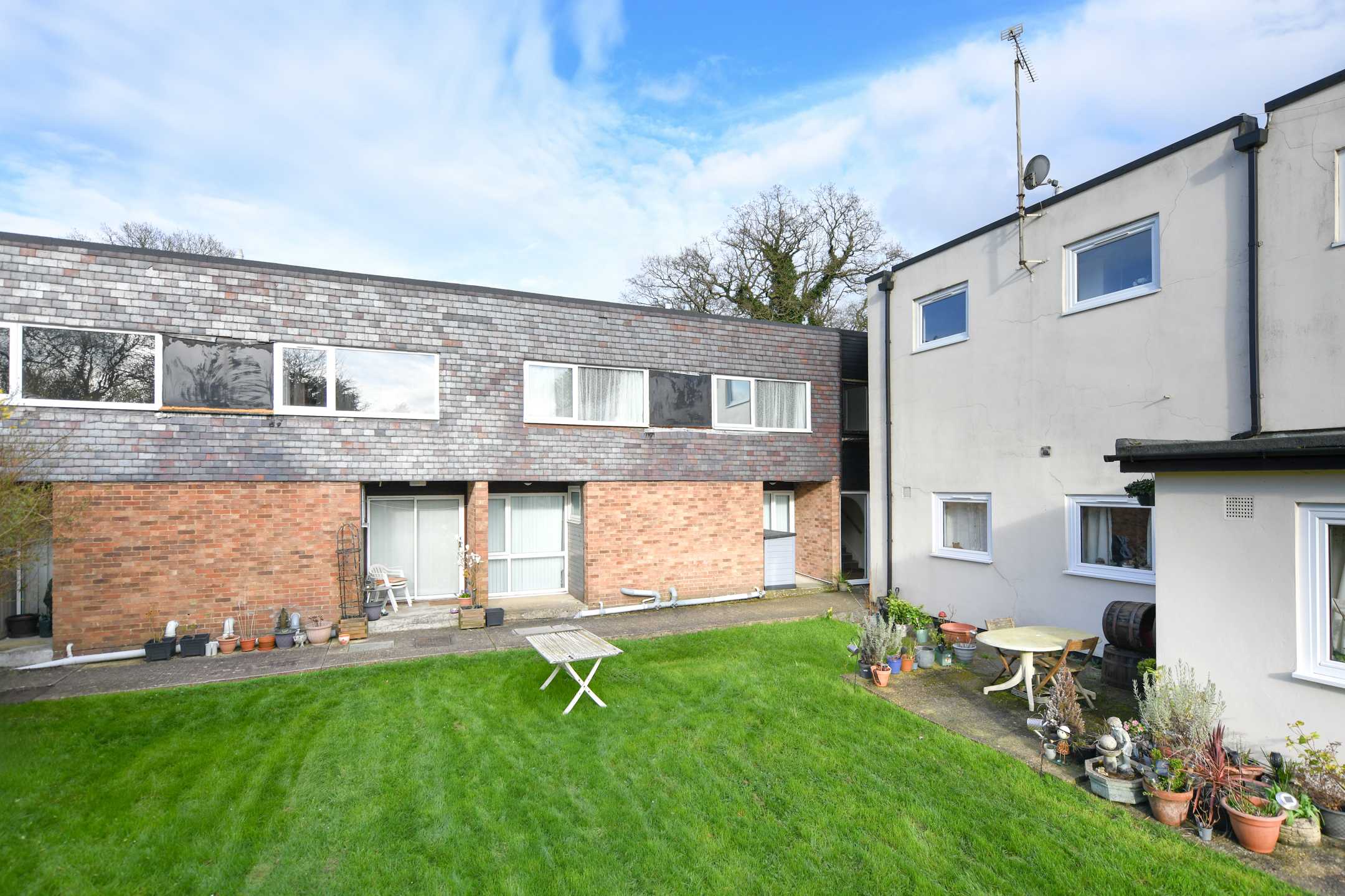 Hill Court, Charing Hill, Charing