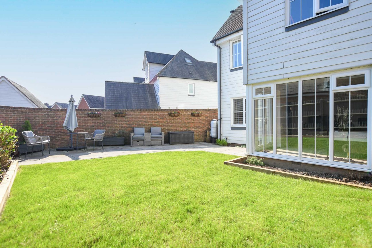 Bill Deedes Way, Aldington