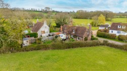 Kingsland Cottages, Kingsland Lane, Egerton