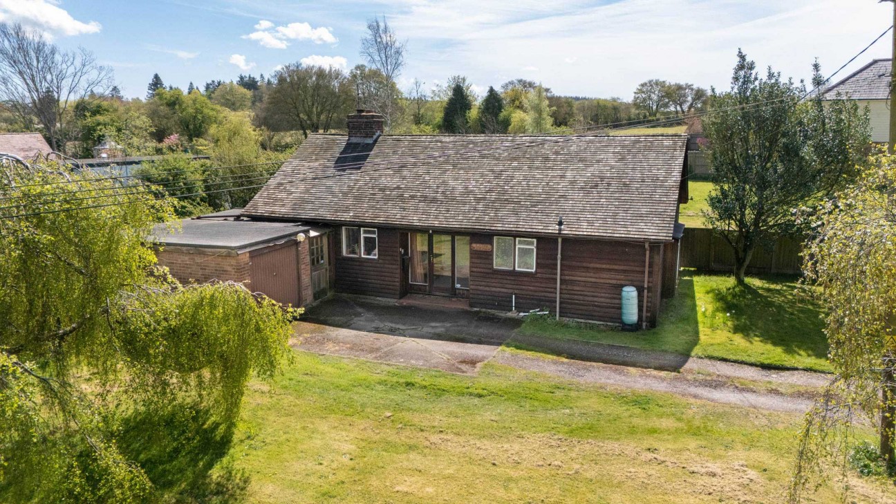 Cedar House Farm, Canterbury Road, Challock
