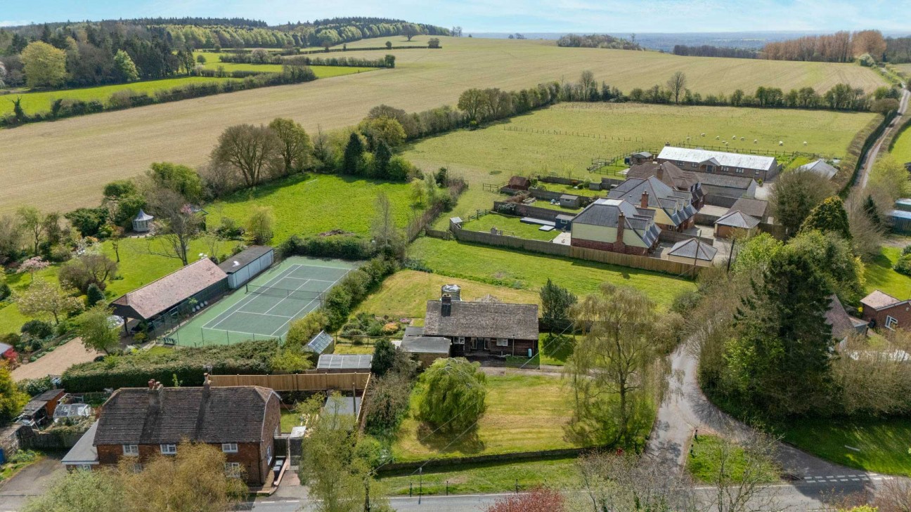 Cedar House Farm, Canterbury Road, Challock