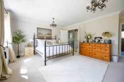 Deringwood, Smarden Road, Pluckley