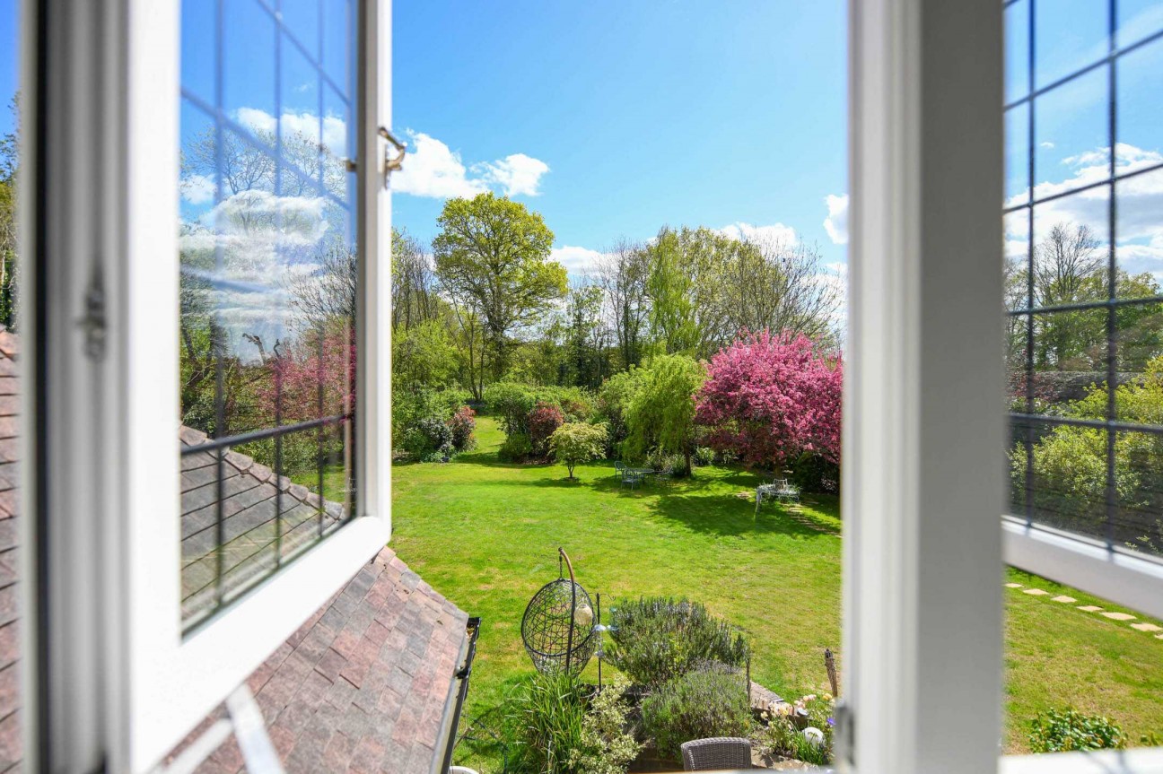 Deringwood, Smarden Road, Pluckley