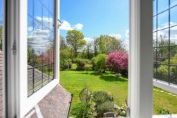 Deringwood, Smarden Road, Pluckley