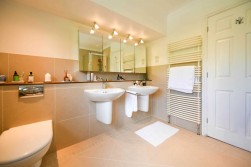 Deringwood, Smarden Road, Pluckley