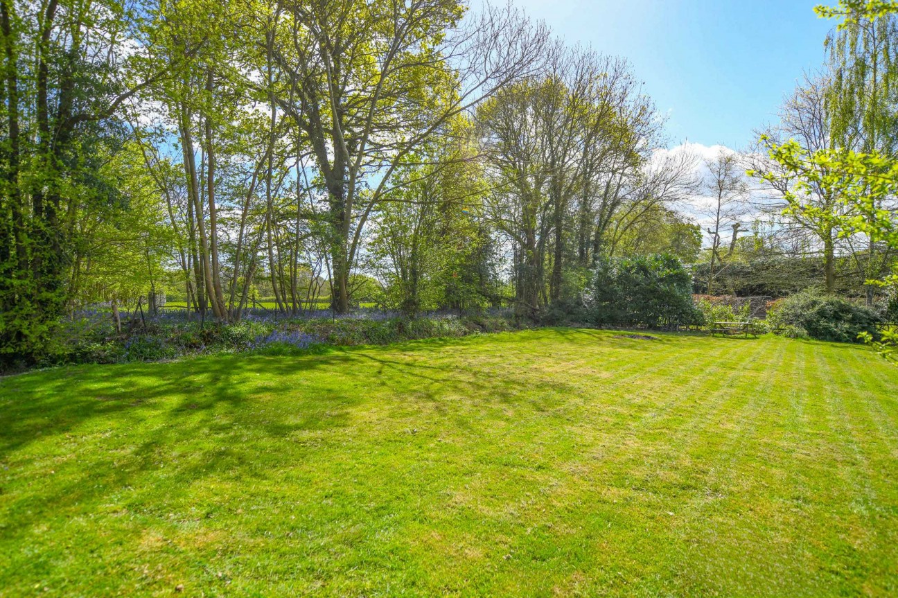 Deringwood, Smarden Road, Pluckley