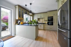 Deringwood, Smarden Road, Pluckley