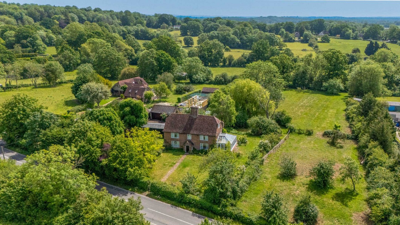 Luckhurst, Smarden Road, Pluckley