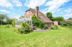 Luckhurst, Smarden Road, Pluckley