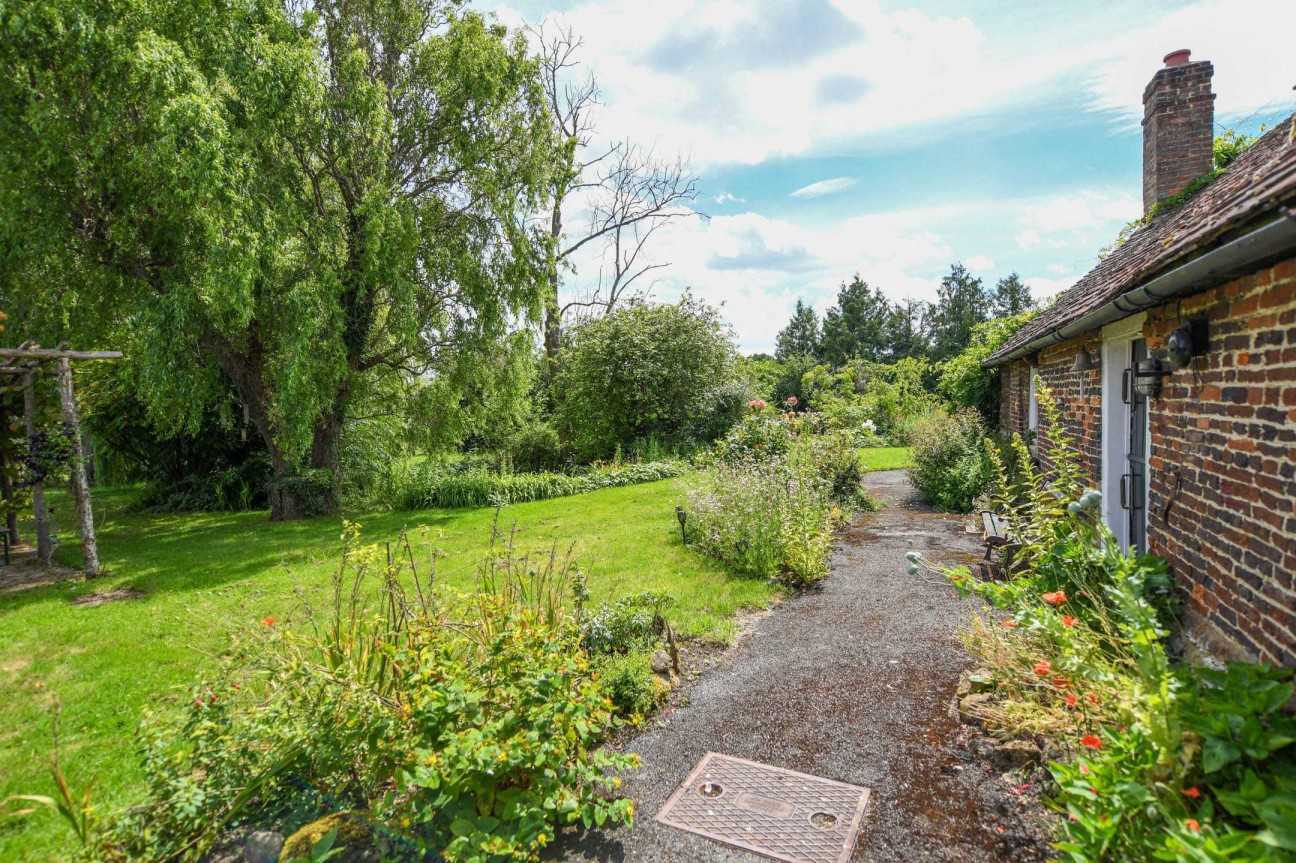 Luckhurst, Smarden Road, Pluckley