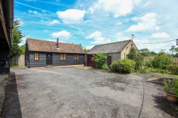 Luckhurst, Smarden Road, Pluckley
