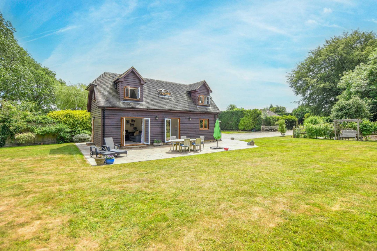 Oak Tree Farm, Stalisfield Church Road, Charing